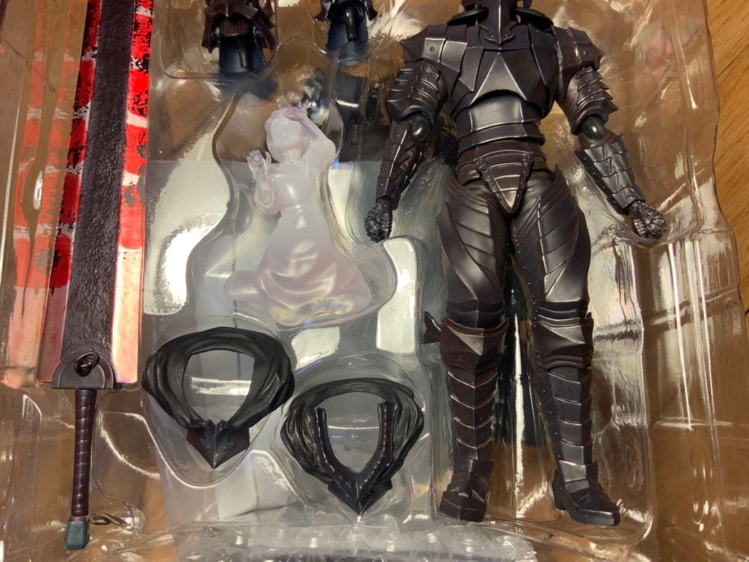 Figma ガッツ 狂戦士の甲冑ver. リペイント髑髏エディション