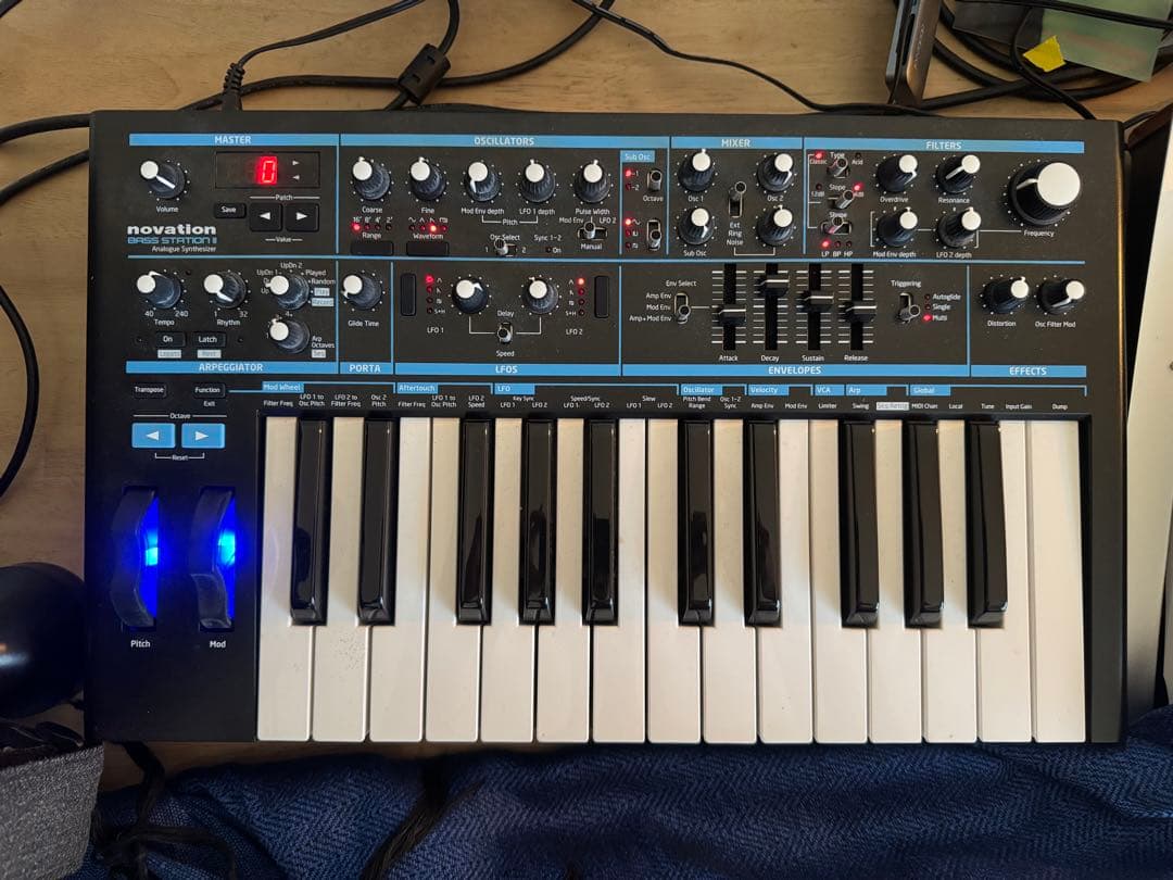 Novation Bass Station II アナログシンセサイザー