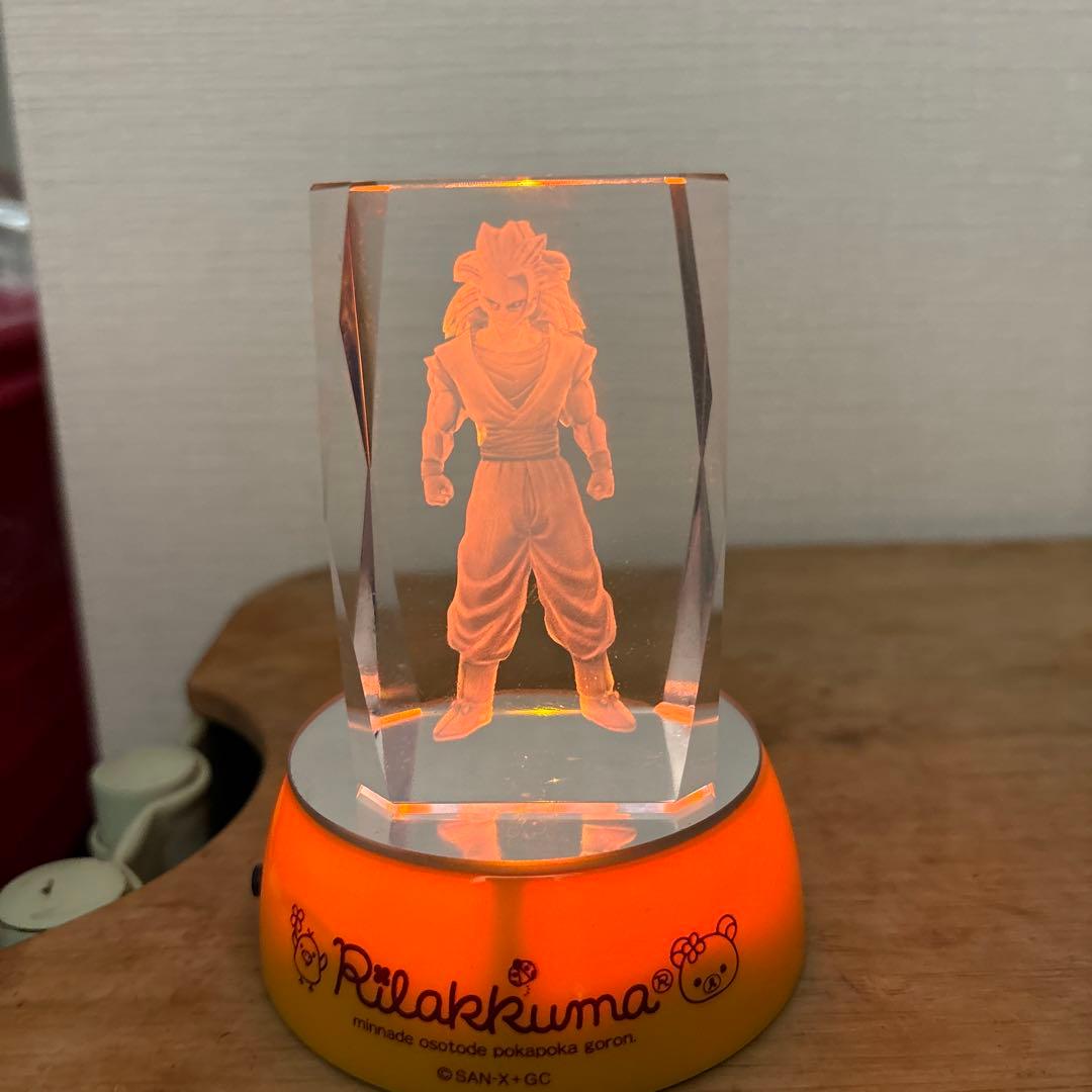 新品未使用・鳥山明・ドラゴンボールＺ[スーパーサイヤ人孫悟空・3Dクリスタル]