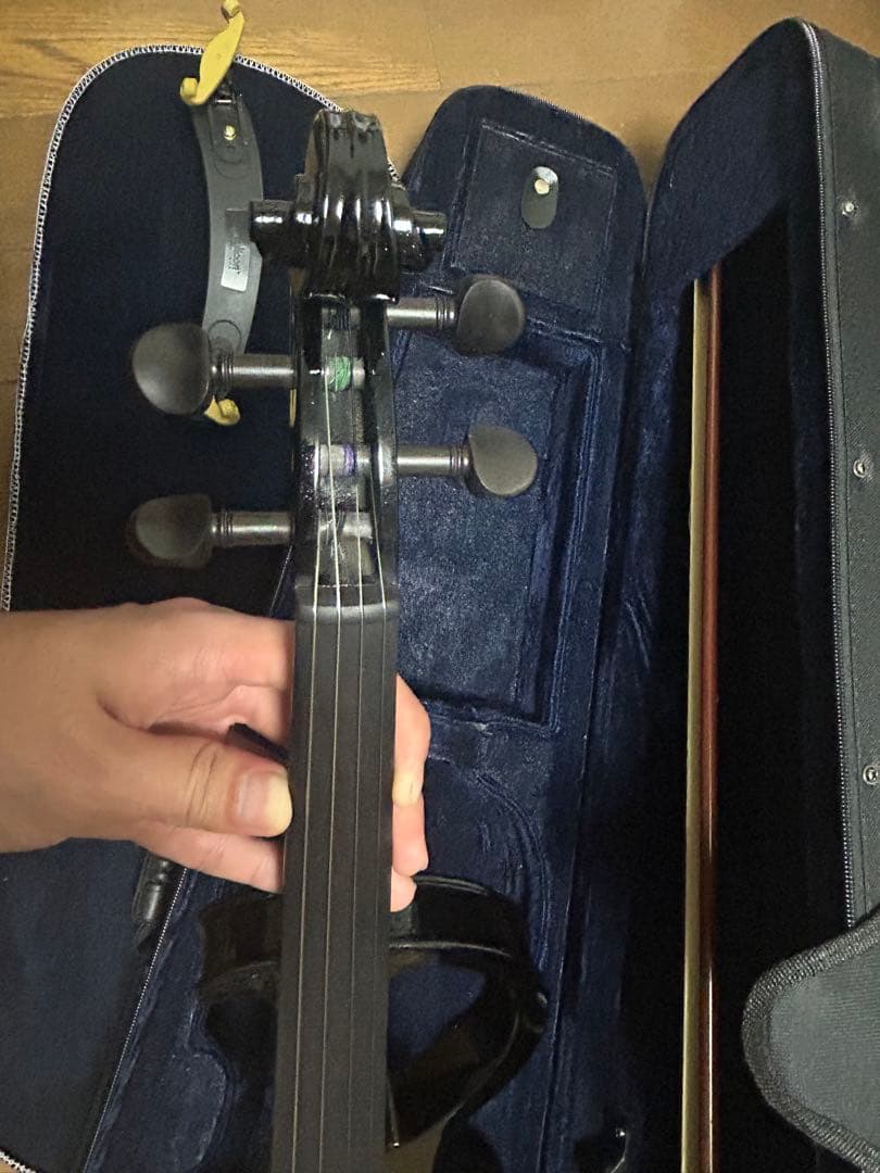 PLAYTECH エレクトリックバイオリン　4/4 ケース付き