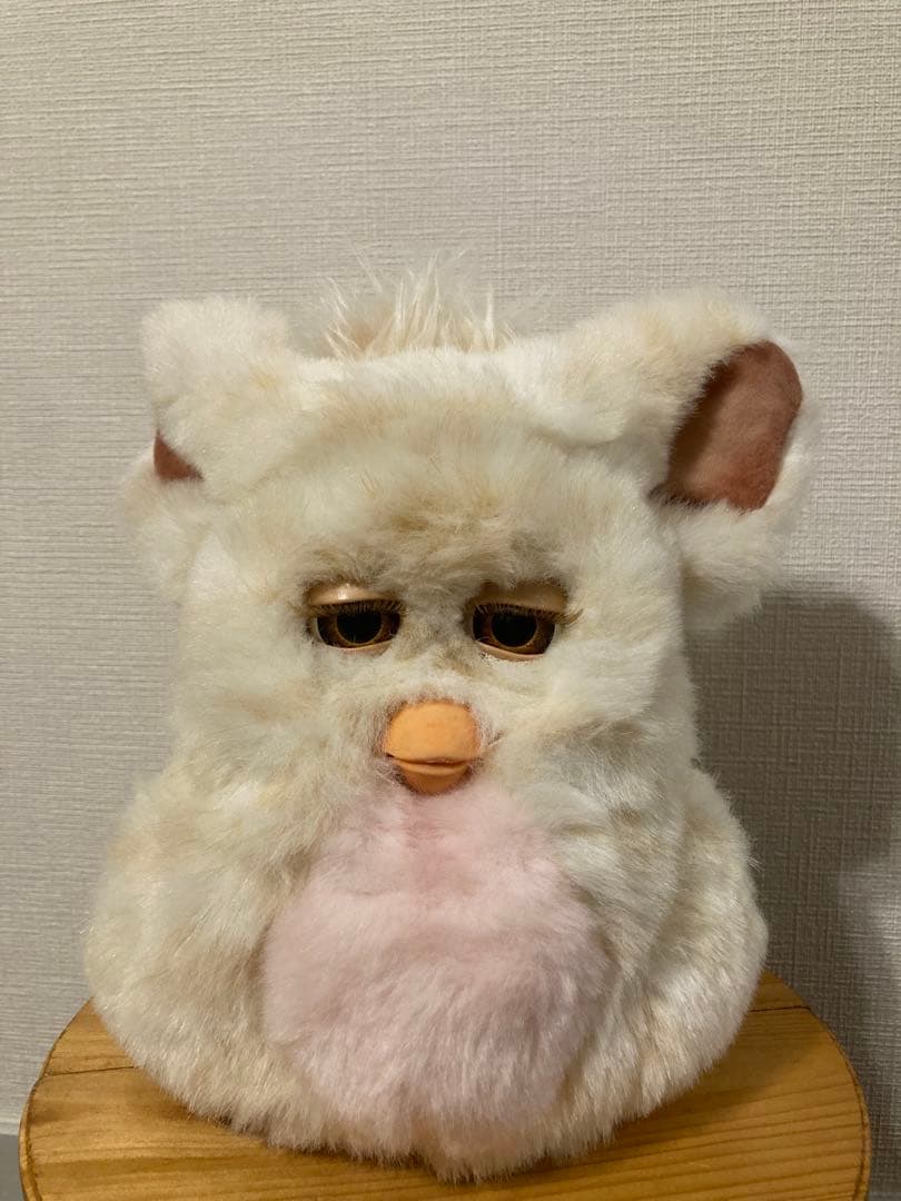 ファービー2 キャラメルシロップ ベージュ×茶目　英語版