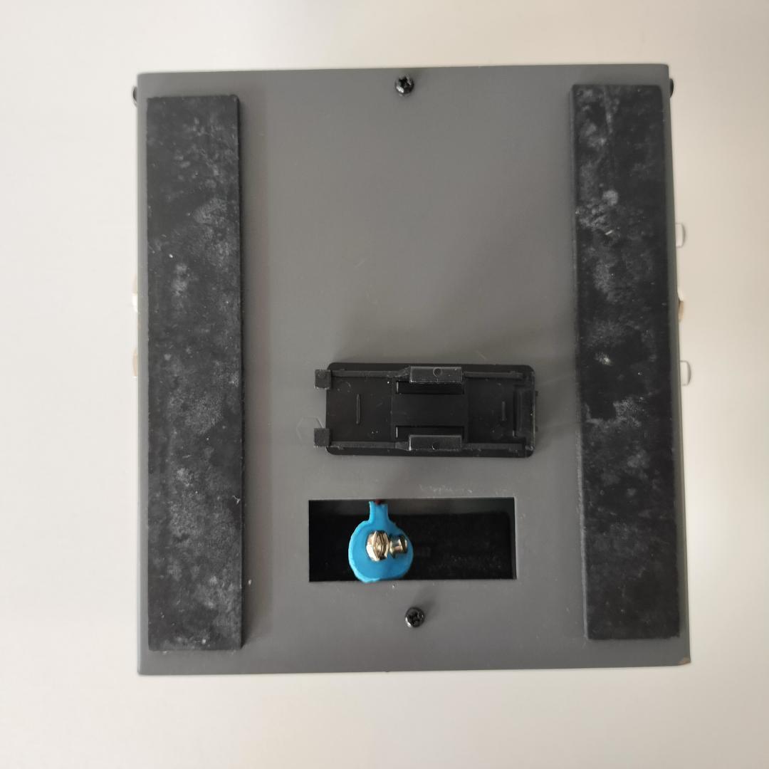 Hartke ACOUSTIC ATTACK（アコギ用プリアンプ）