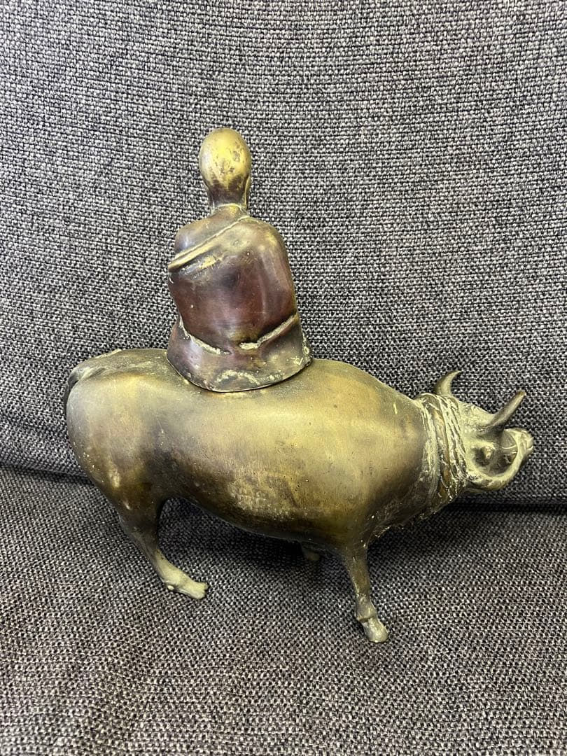 真鍮製】老子 牛乗り像 ブロンズ置物 道教 縁起物