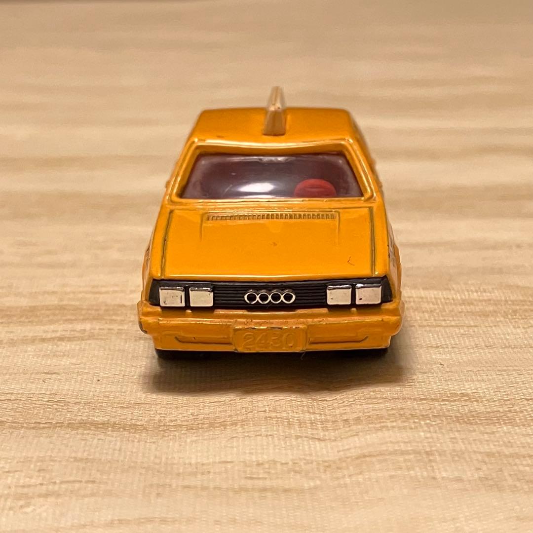 トミカ アウディ 5000 ターボ タクシー 666 No.F32 1/65