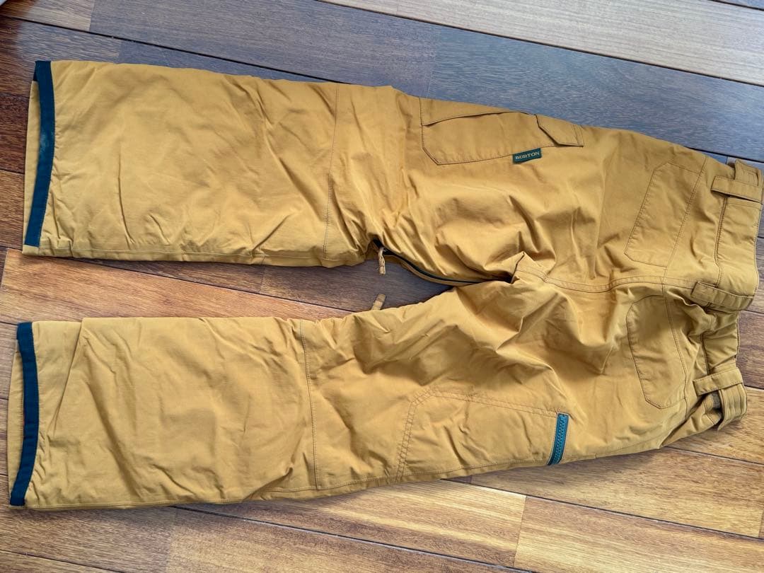 【新品】Burton 子ども用スノーボードウェア　Mサイズ