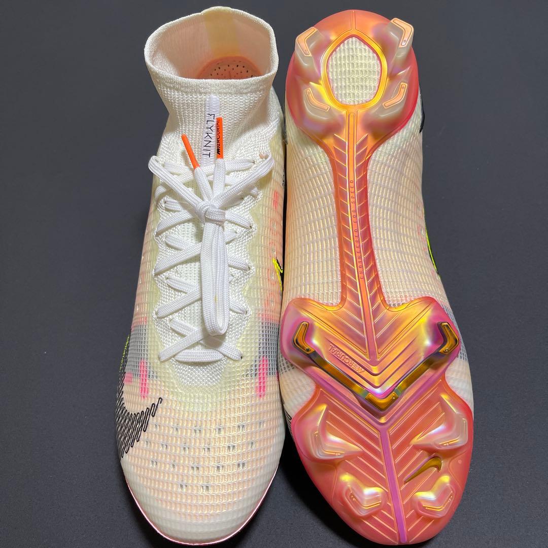 NIKEマーキュリアルスーパーフライ8 FG 25.5CM