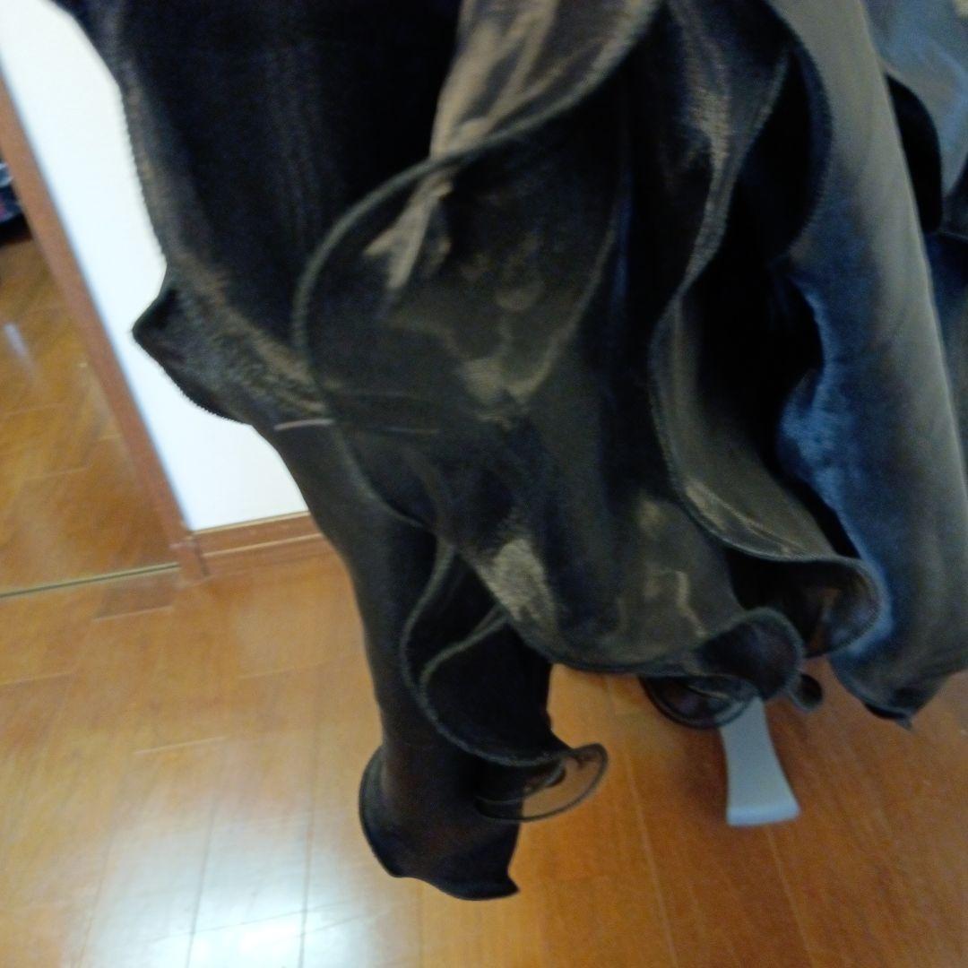 専用✨️豪華✨️社交ダンス用ツ―ピ―スドレス 黒と紫の花柄（M〜Ｌサイズ）