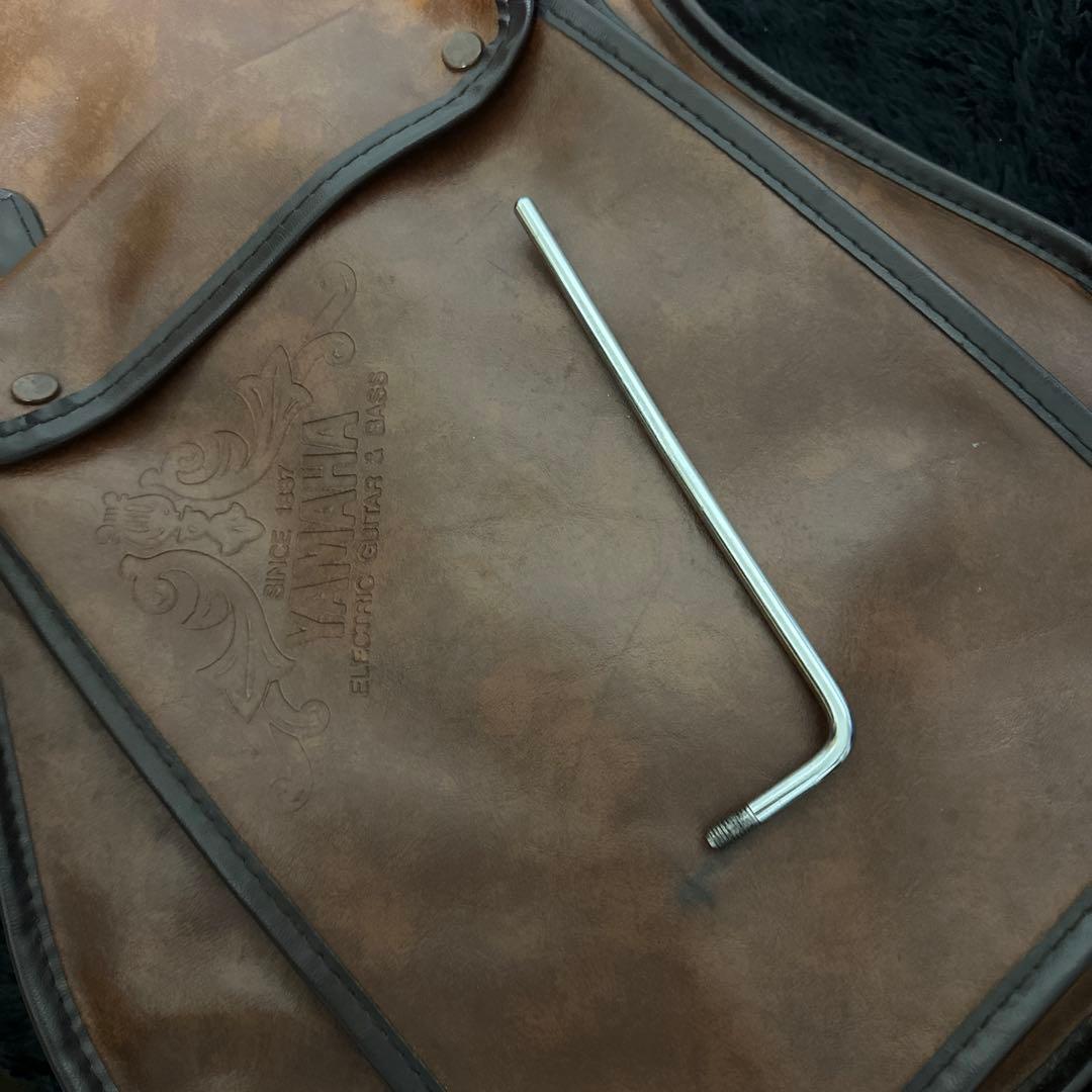 YAMAHA SE700HE エレキギター マッチングヘッド ケース付属 弦楽器