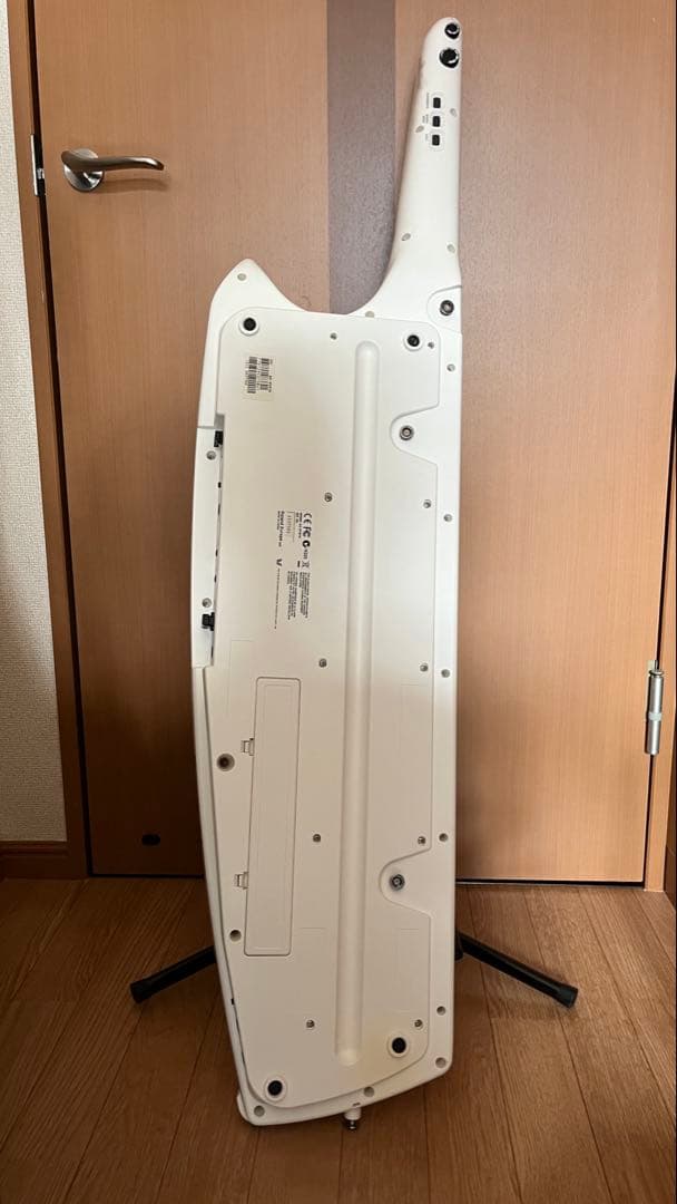 Roland AX-Synth ホワイト シンセサイザー