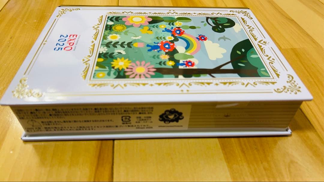 EXPO 2025 大阪関西万博　ミャクミャク　本　ブック　缶　BOOK型缶