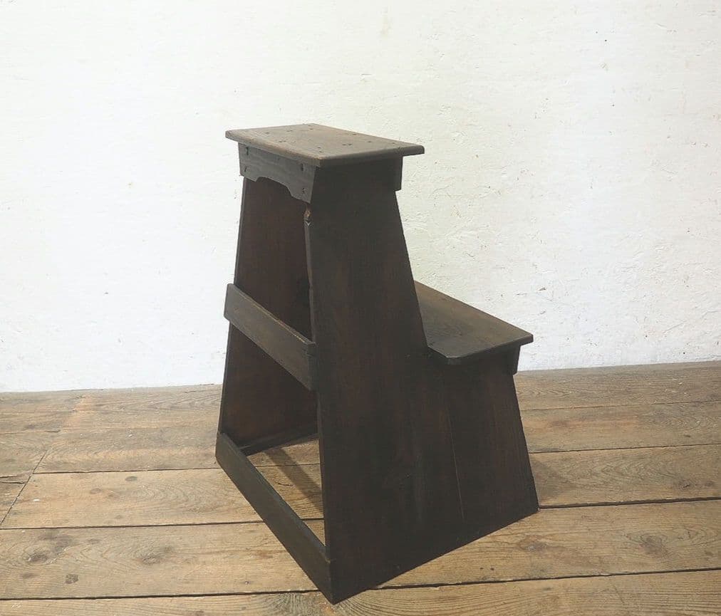 1345 ビンテージ　レトロな踏み台　展示台　花台　ガーデン　古家具　古道具