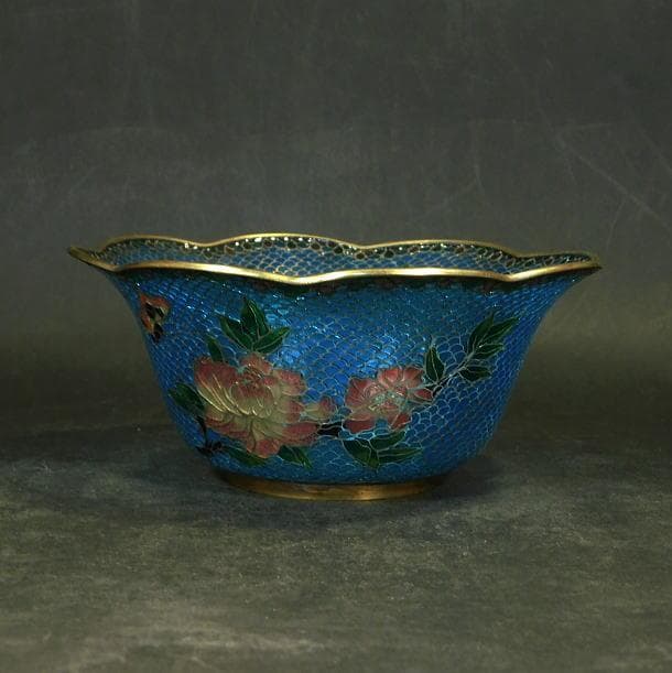 【中国古玩　唐物　透胎七宝　藍彩牡丹蝶紋　覆輪縁碗（茶碗）】№５