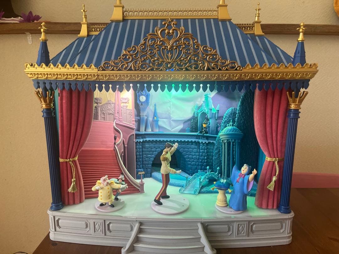 ディアゴスティーニ ディズニードリームシアター 全巻　完成品　引取可