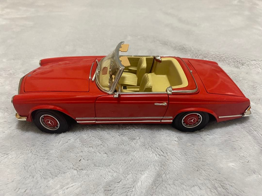ミニカー ANSON Mercedes-Benz 280SL 1/18