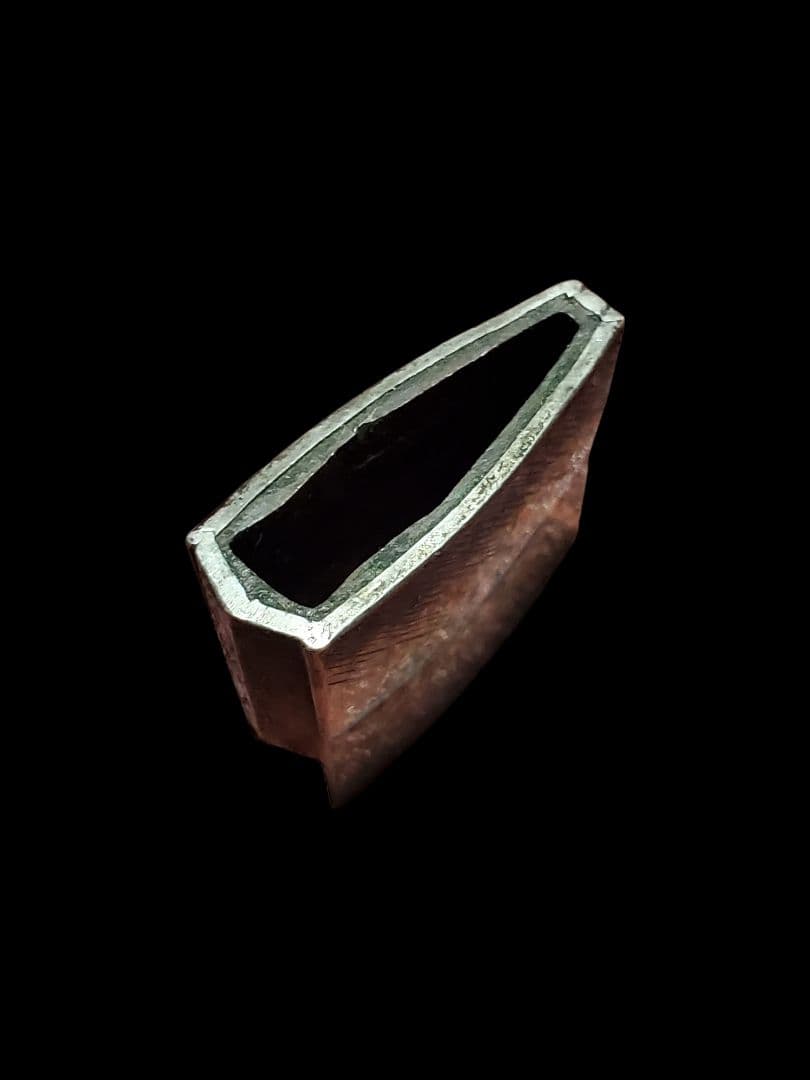 雲の彫刻が見事な銀着せ二重はばき　　時代物