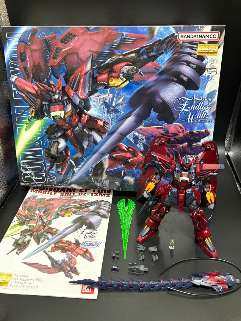 MG 1/100 ガンダムエピオン EW 成形色シャドウ吹き半光沢トップコート