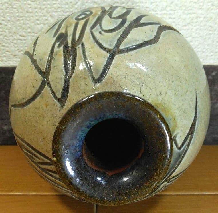 人間国宝 金城次郎 壷屋焼 花瓶 栞 共箱 壺屋焼 やちむん 珍品上作花瓶 美品