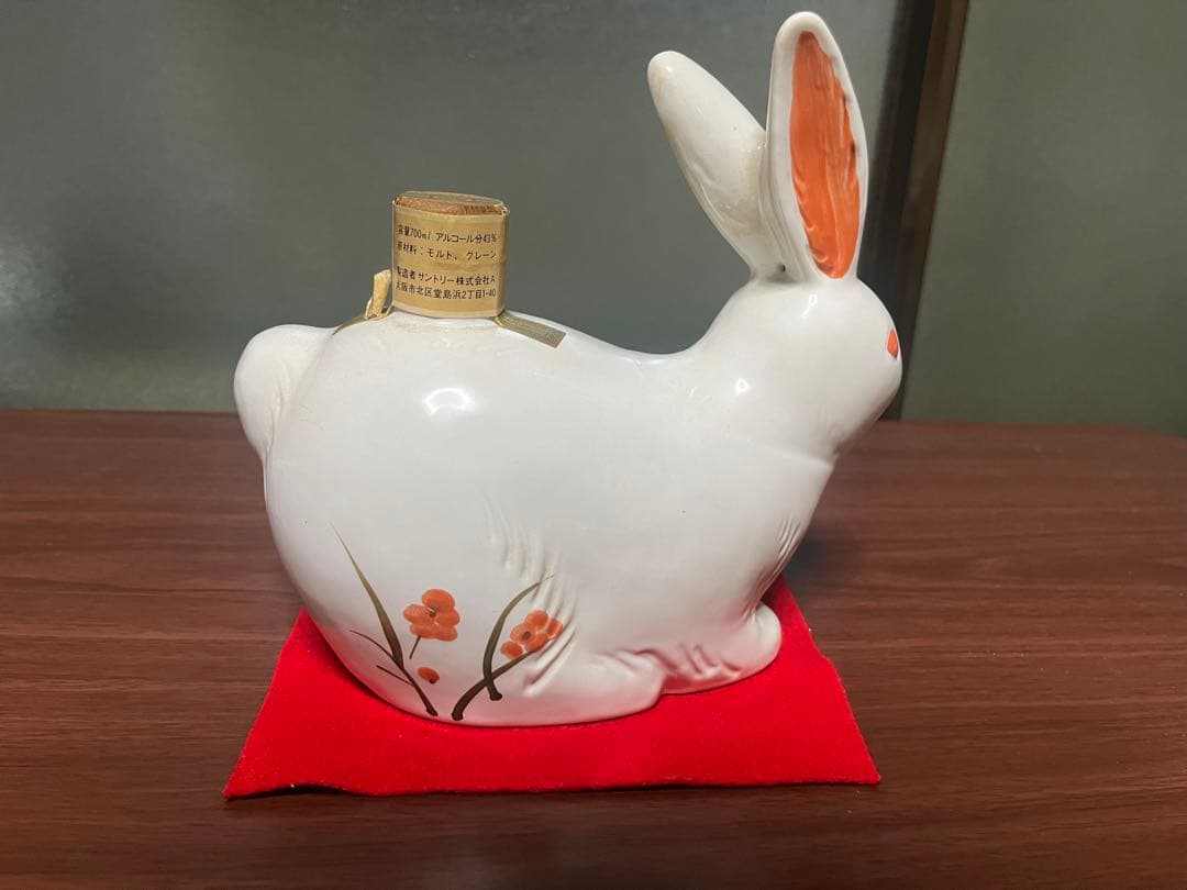 未開栓 Suntory サントリー ウィスキー 干支ボトル　卯　うさぎ