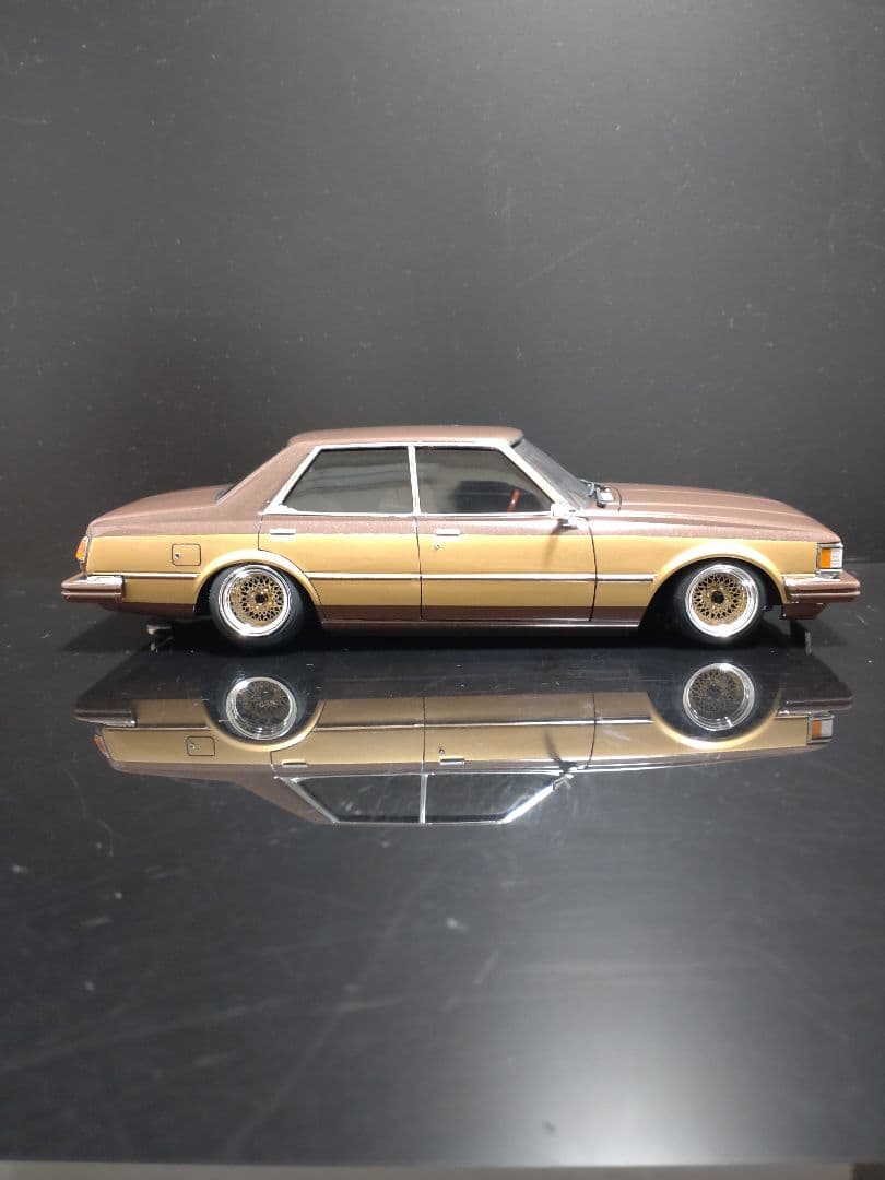 51クレスタ　プラモデル完成品