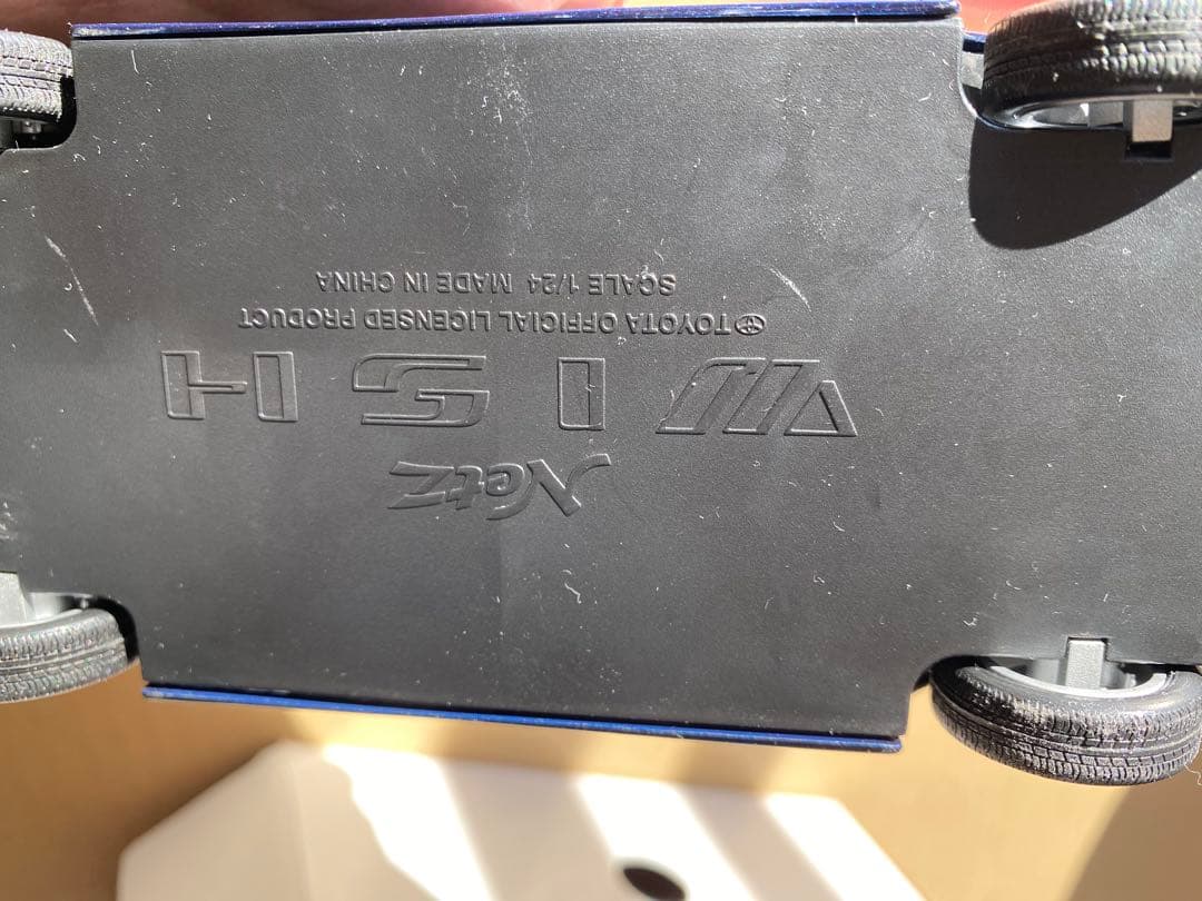 トヨタウィッシュダークブルーミニカー