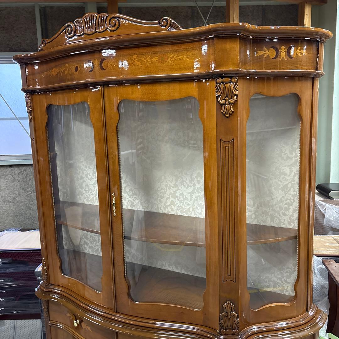 クラシック木製キャビネット