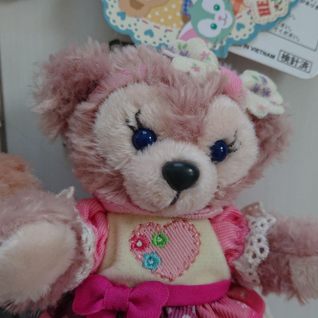 【新品タグ付き】ディズニー ダッフィー&シェリーメイ ぬいぐるみバッジ