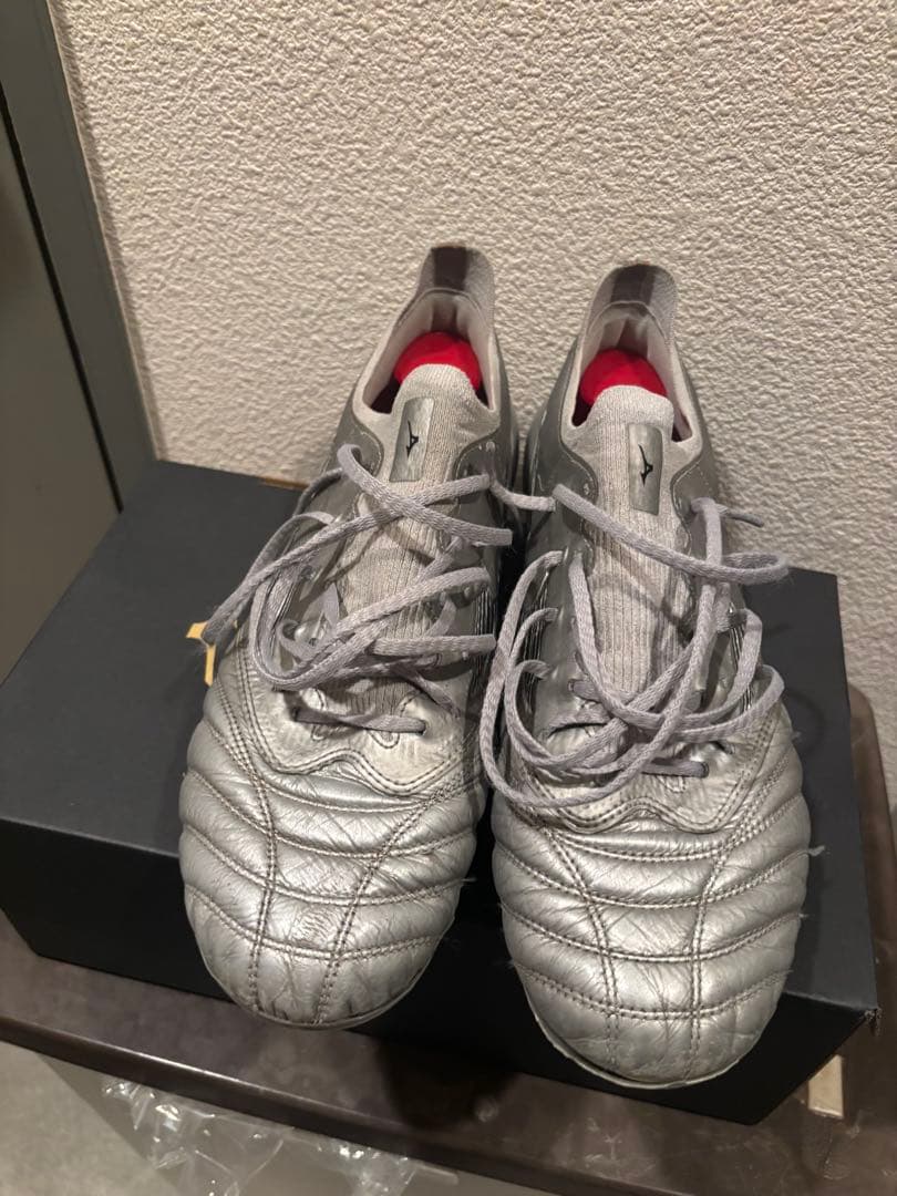 MIZUNO モレリアネオ3β エリート シルバー