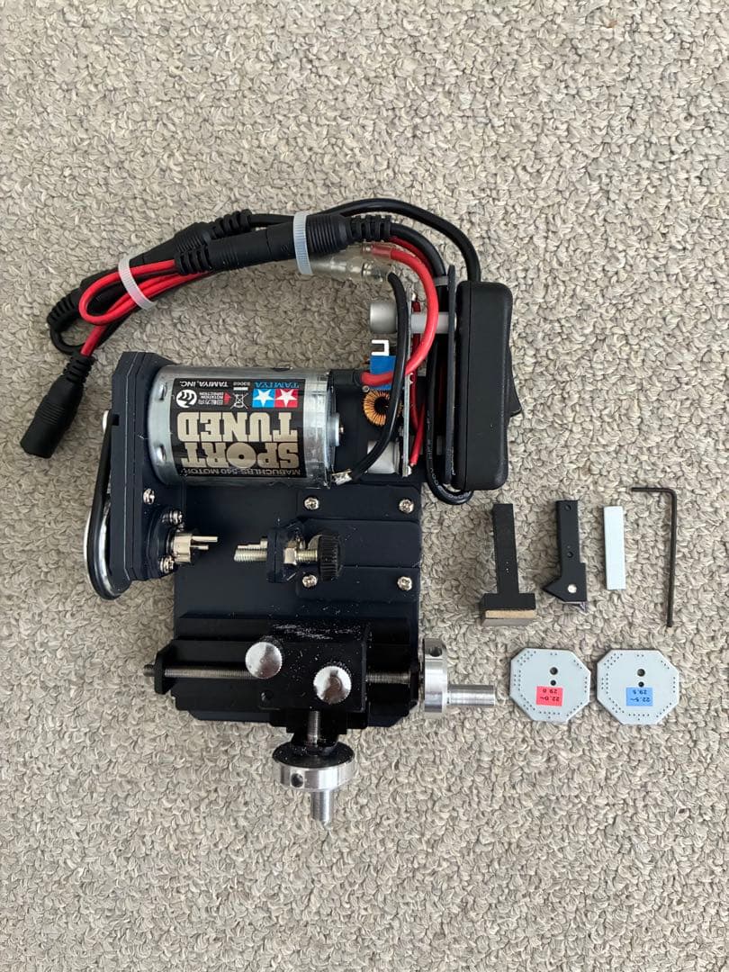 ミニ四駆引退品　キット、パーツ、充電器、工具、治具など