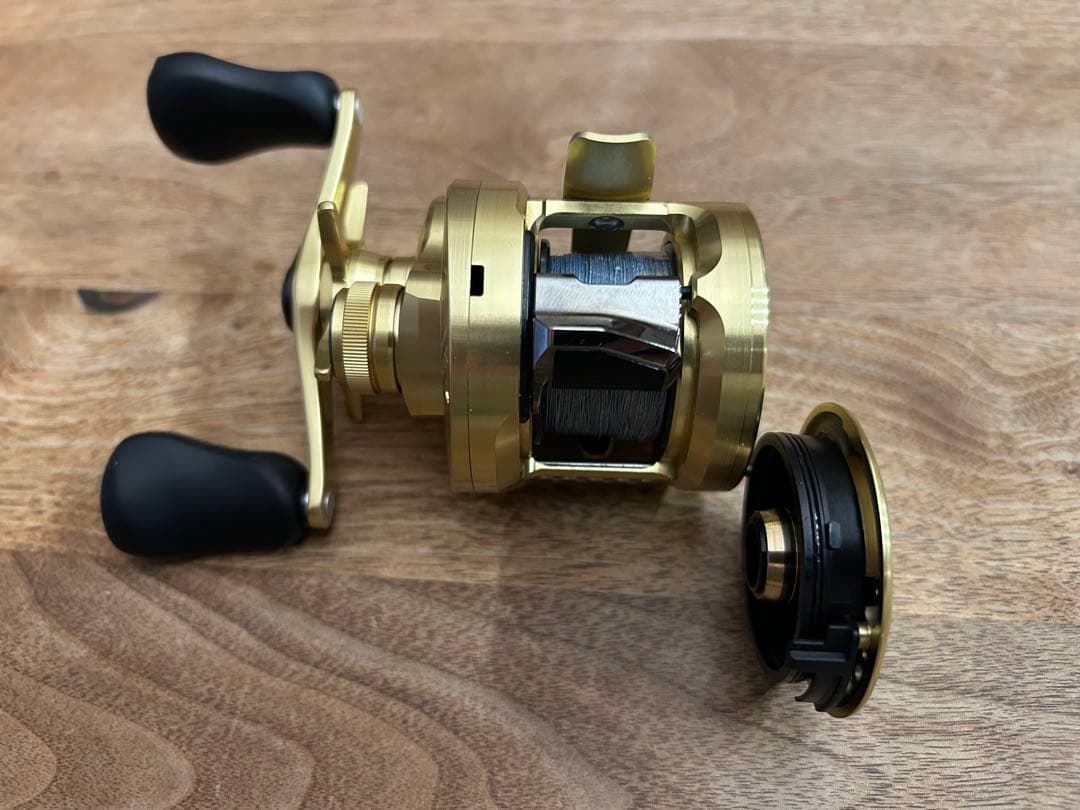 カルカッタコンクエスト200H 21年モデル