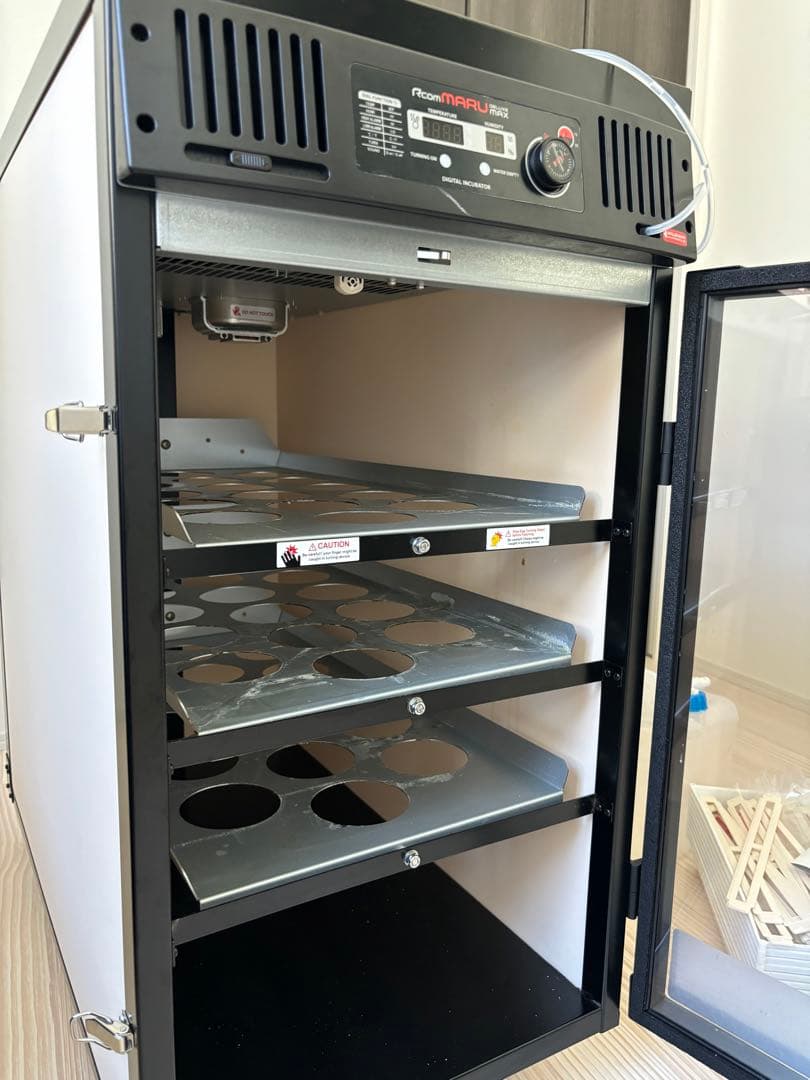 業務用全自動孵卵器送料込み！