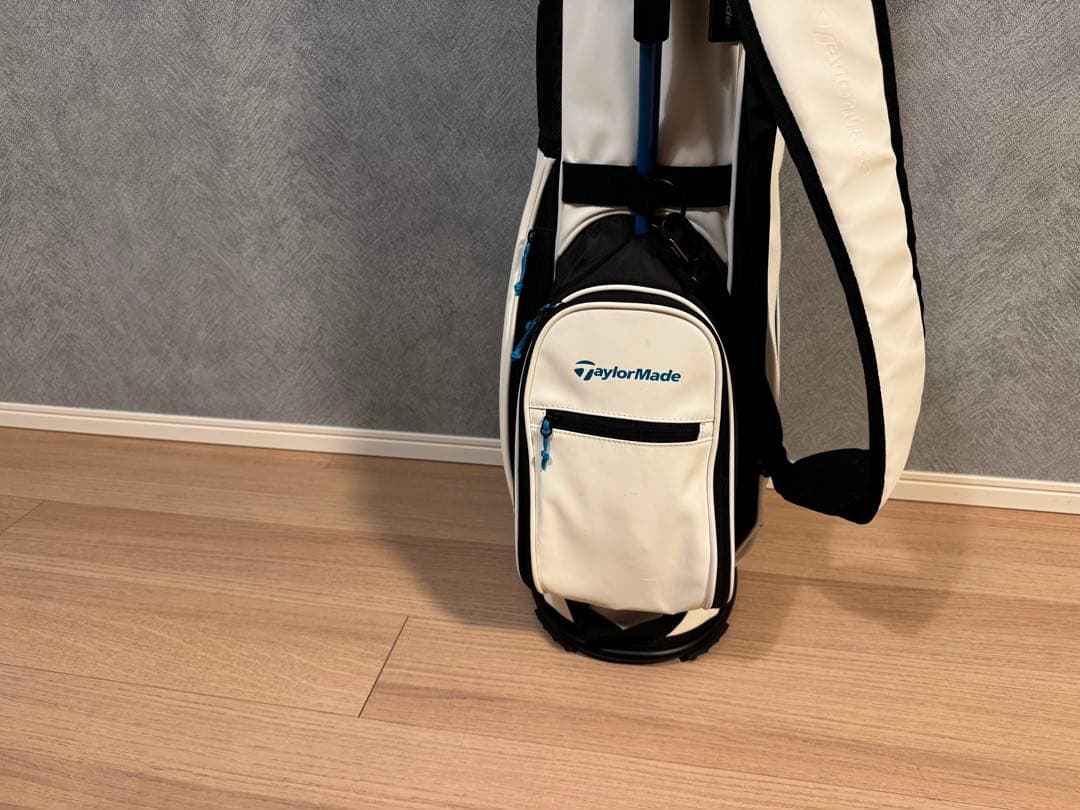 TaylorMade キャディバッグ ホワイト/ブラック