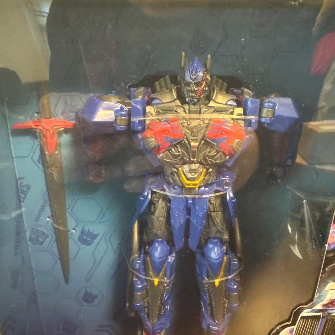 トランスフォーマースタジオシリーズリーダークラス ネメシスプライム　フィギュア