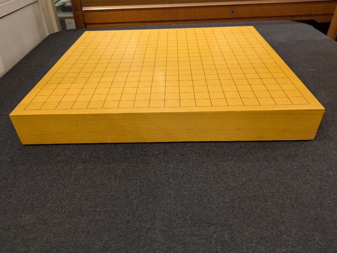 i＋【美品】 囲碁 卓上碁盤 本榧 ハギ板 天地柾 高級天然木 1.8寸 2枚継