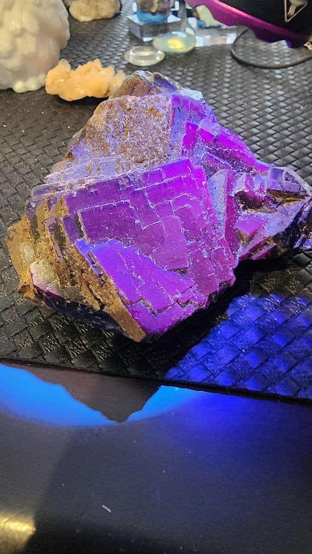 ブラックローズフローライト