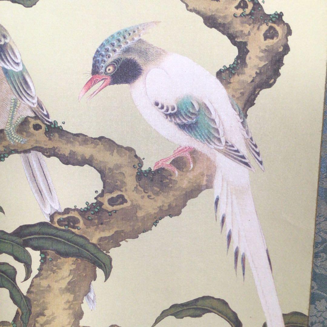 No4730掛軸　熊代熊斐「桃樹山鵲図」　絹本　共箱/タトウ箱　複製　送料無料