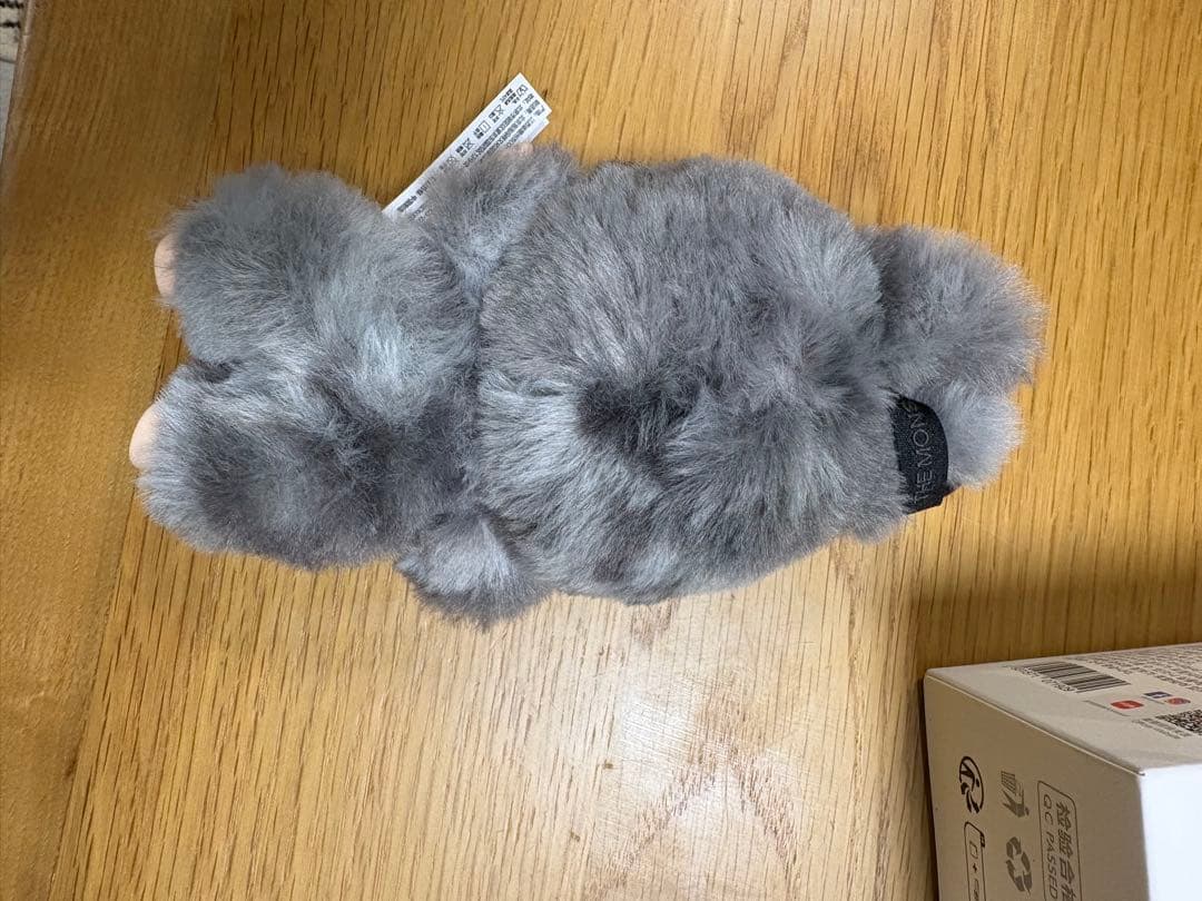 ラブブ シークレット黒 ポップマート