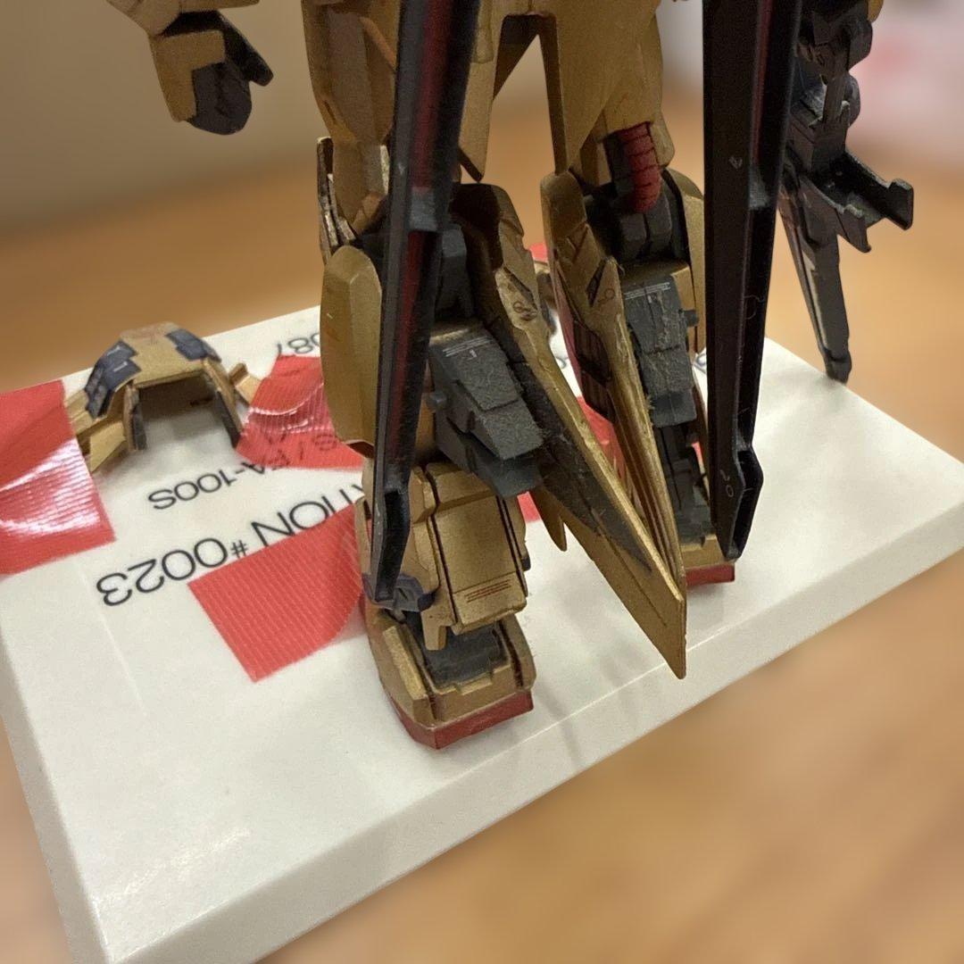 MG 1/144 ガンプラ 完成品