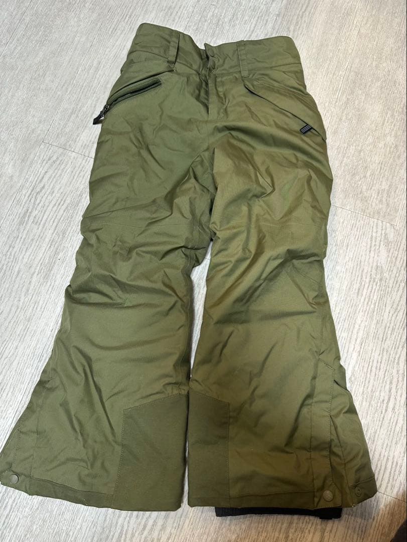 パタゴニア　スノーウェア　キッズ　130センチ　サイズS