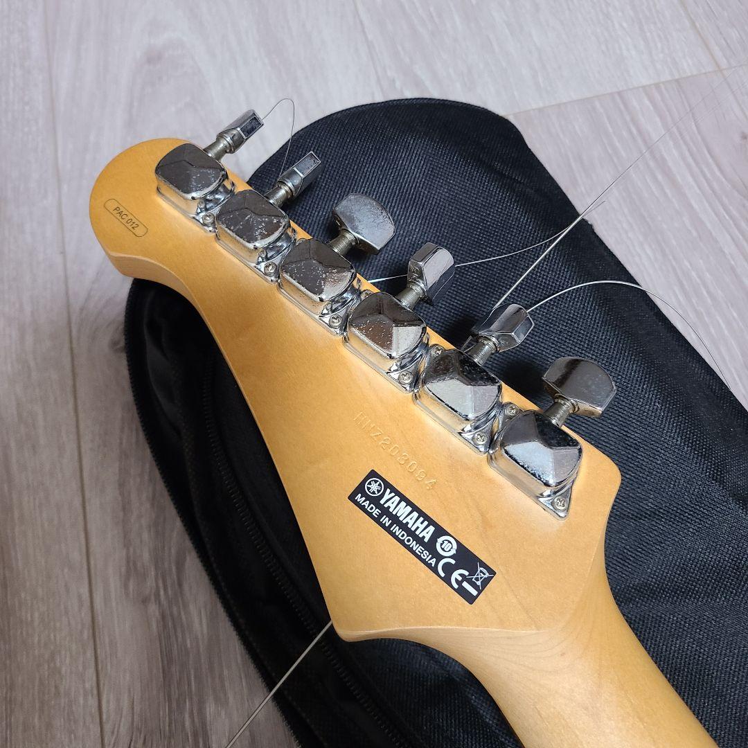 ヤマハ　パシフィカ エレキギター　美品！