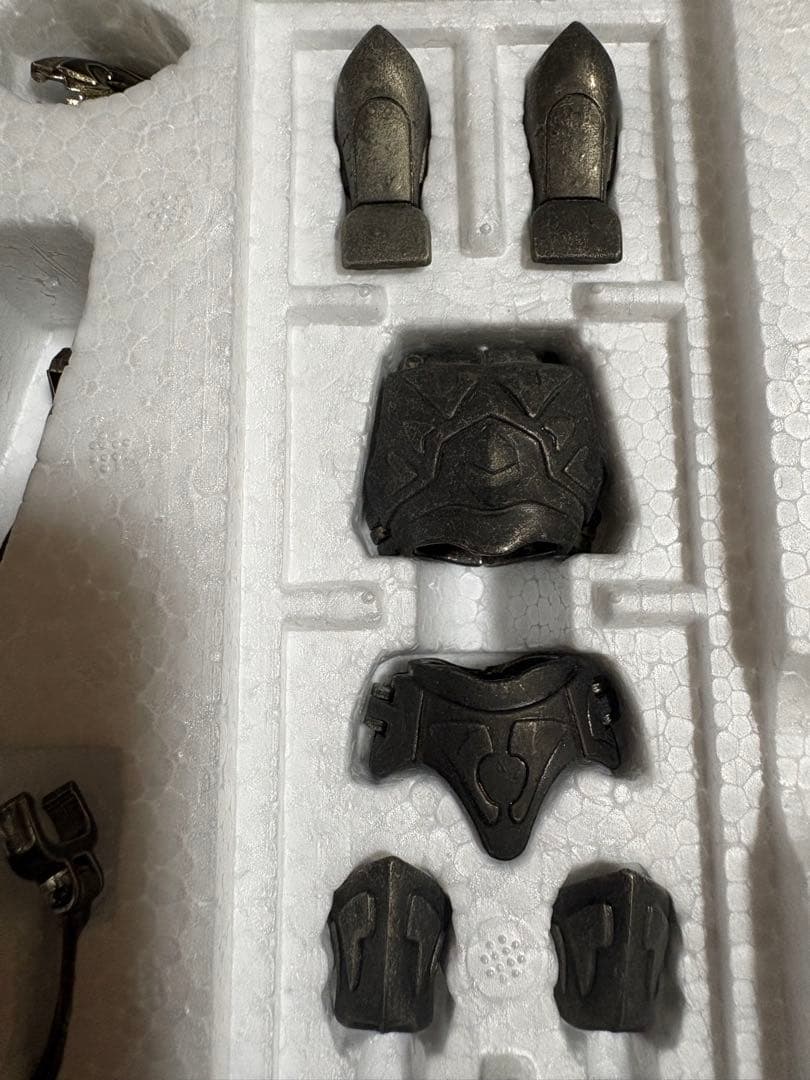 聖闘士聖衣大系　当時物　神闘士8種各2個計16個セット【開封使用品】欠品あり