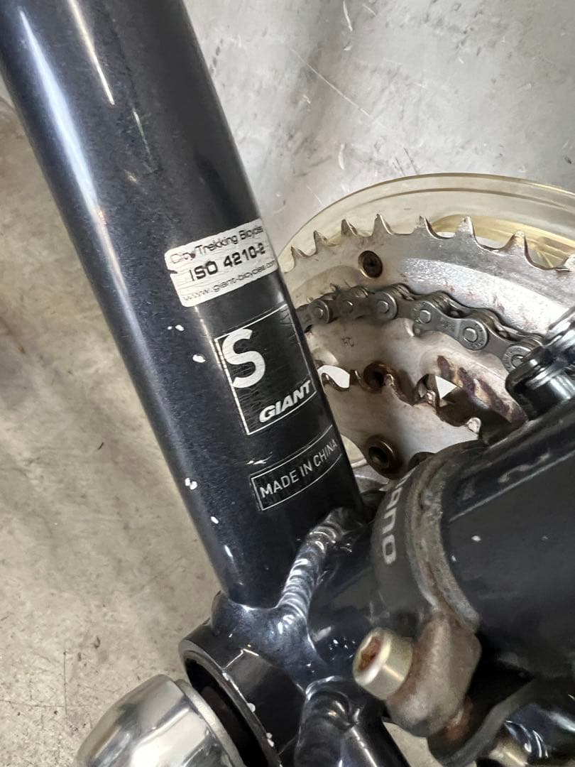 クロスバイク　GIANT ESCAPE R3 ジャイアントエスケープR3