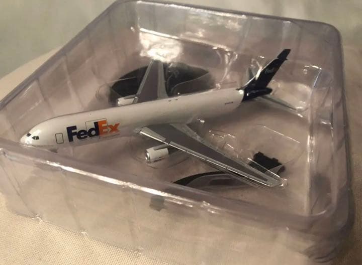 FedEx Boeing 767-300F模型 フェデックス