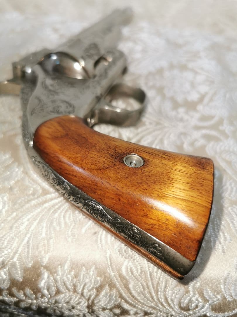 フランクリンミントのワイアット・アープ .44 リボルバー　モデル　ガン