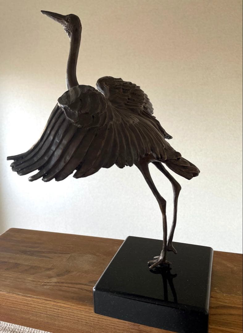 ブロンズ彫刻 \"The Dancing Brolga\"