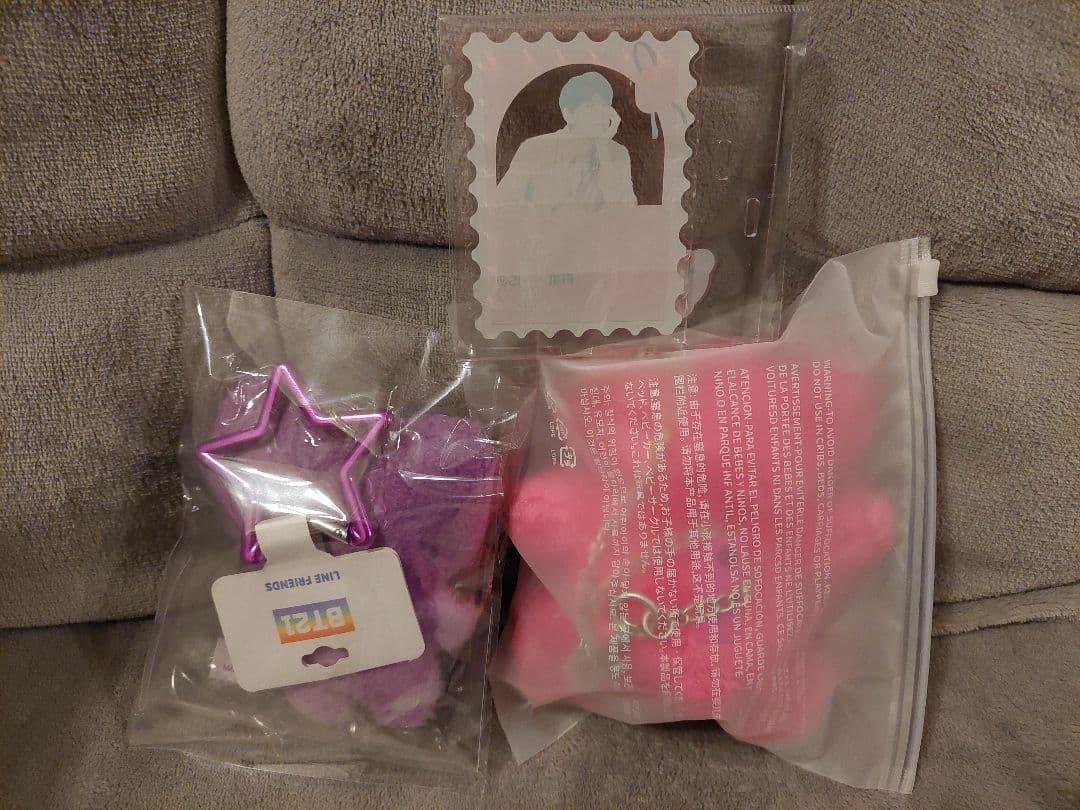 BTS/V/テテ/テヒョン/FRIENDSピンクくま/BT21/キーホルダー