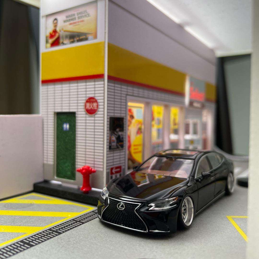 ★レア品1/64 LEXUS レクサスLS カスタム　ミニカー　ENCHERY★