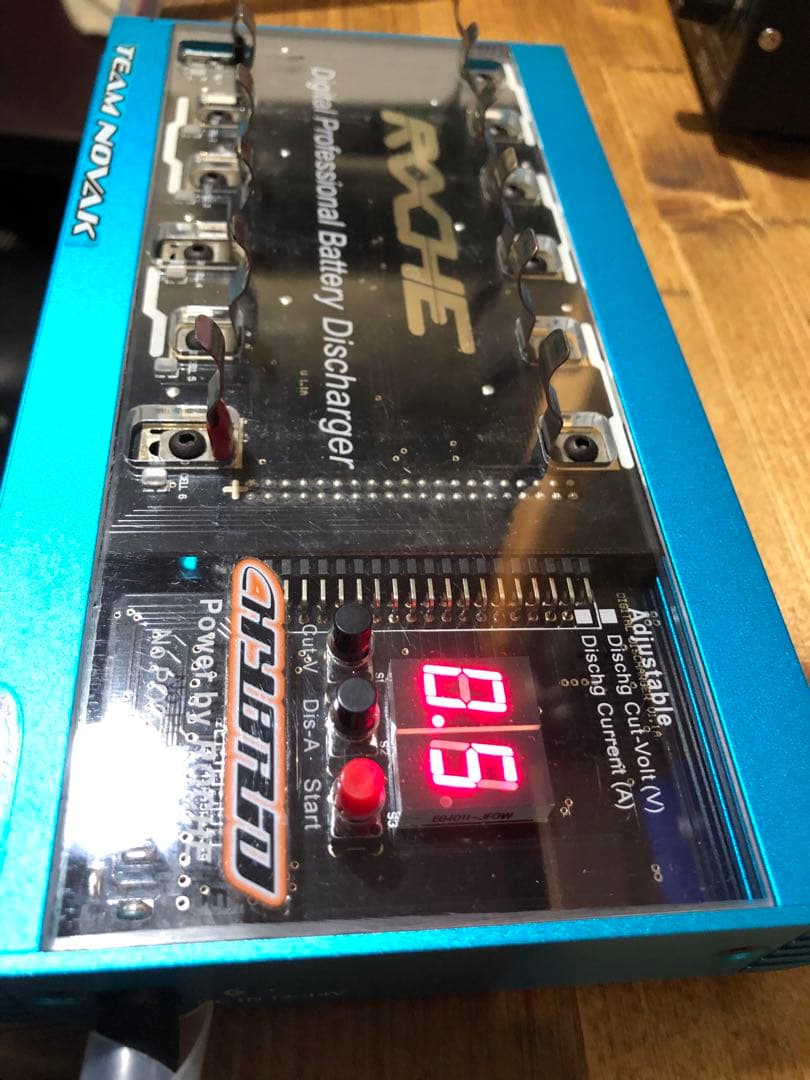 【セール美品】ROCPBD010PR ROCHE バッテリディスチャージャー　青