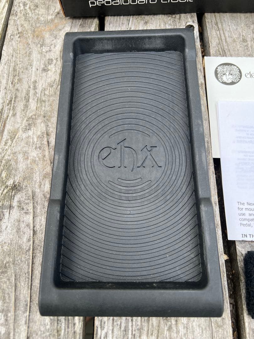 エレクトロハーモニクス Crying Bass