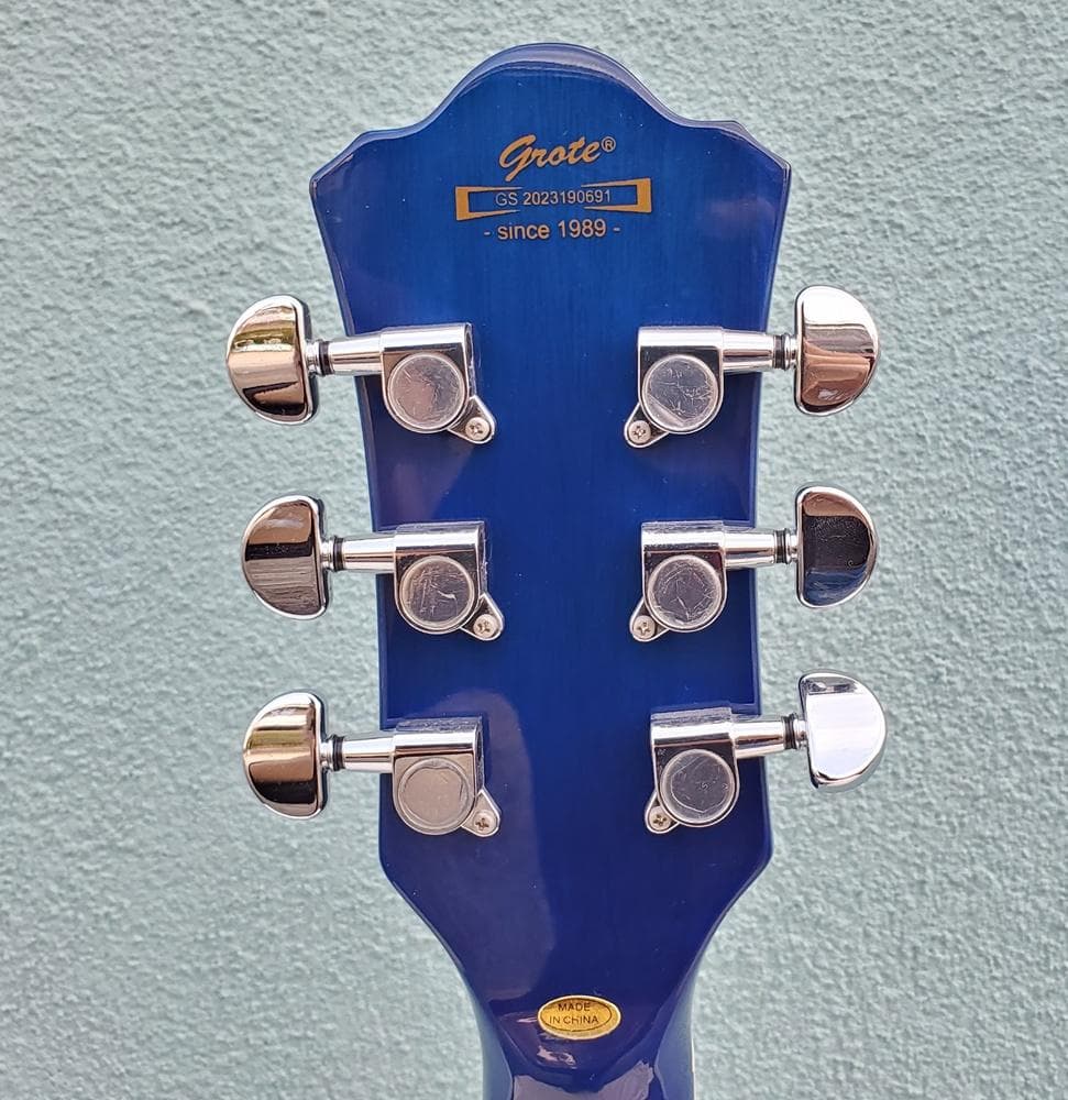 C145　Grote　レスポールタイプ　エレキギター　ブルー系　音出しOK