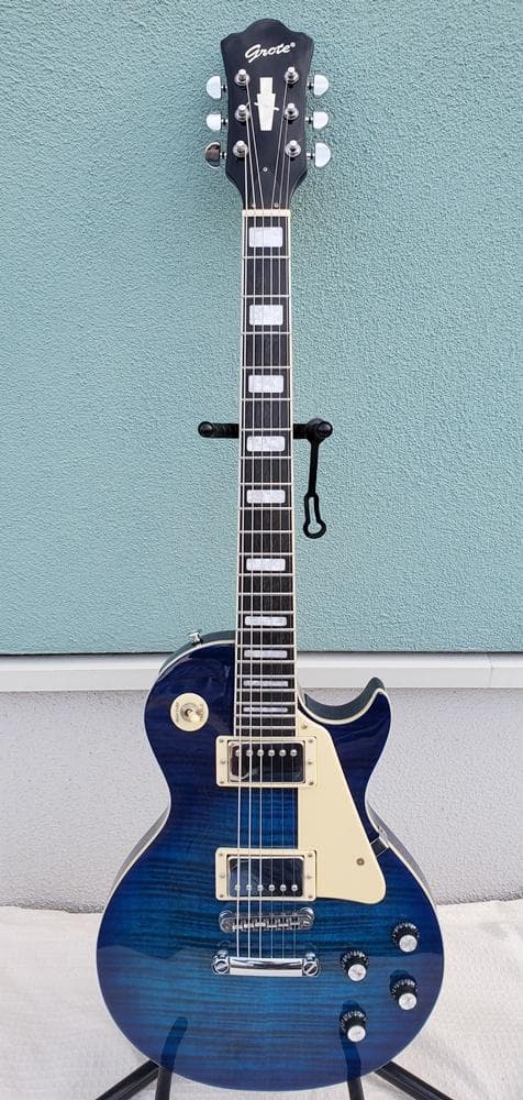 C145　Grote　レスポールタイプ　エレキギター　ブルー系　音出しOK